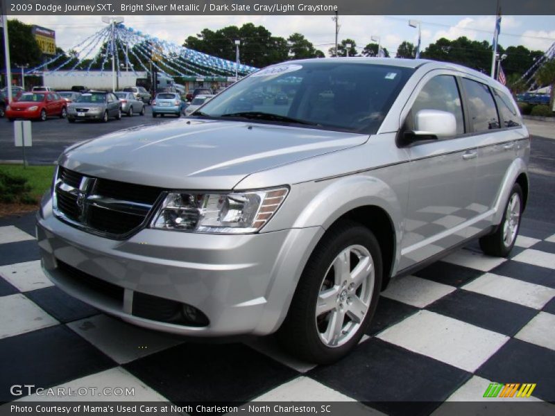 Bright Silver Metallic / Dark Slate Gray/Light Graystone 2009 Dodge Journey SXT