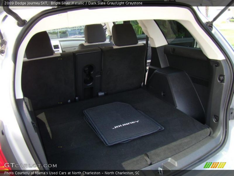 Bright Silver Metallic / Dark Slate Gray/Light Graystone 2009 Dodge Journey SXT