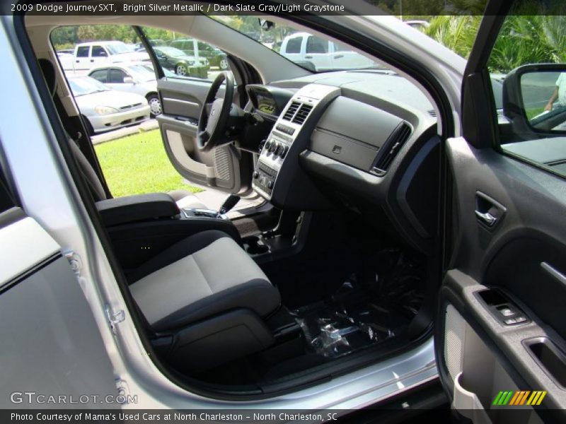 Bright Silver Metallic / Dark Slate Gray/Light Graystone 2009 Dodge Journey SXT