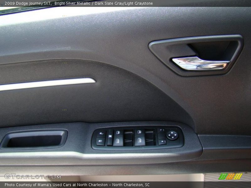Bright Silver Metallic / Dark Slate Gray/Light Graystone 2009 Dodge Journey SXT