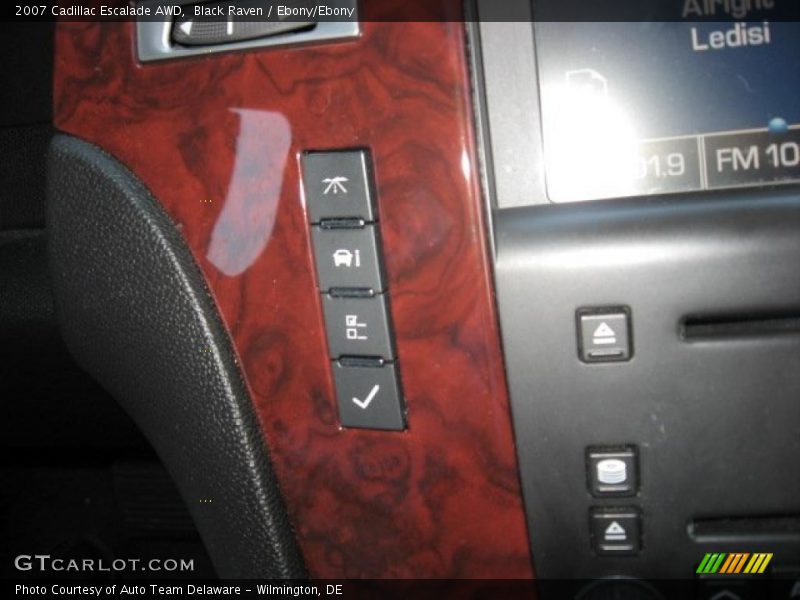 Black Raven / Ebony/Ebony 2007 Cadillac Escalade AWD