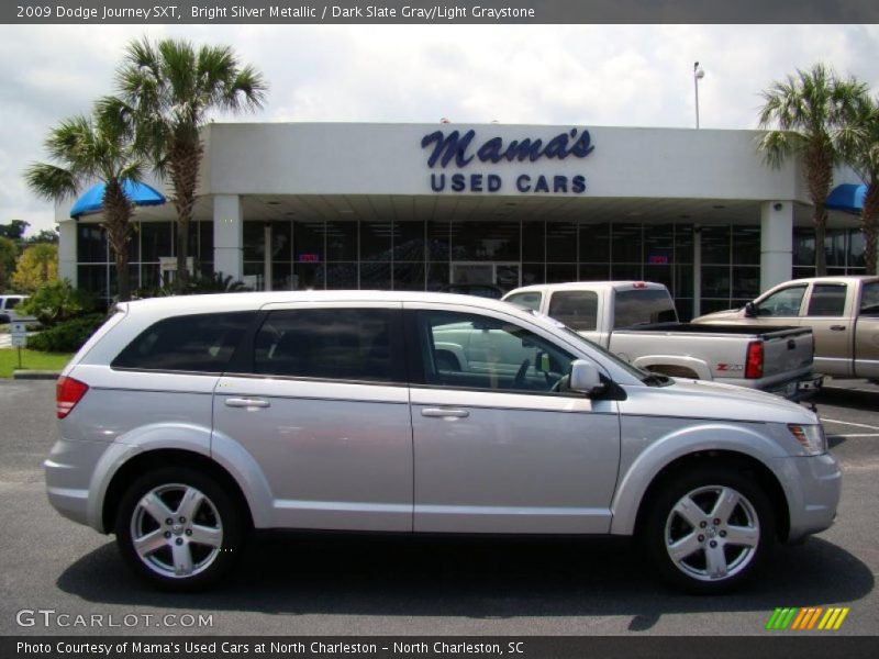 Bright Silver Metallic / Dark Slate Gray/Light Graystone 2009 Dodge Journey SXT