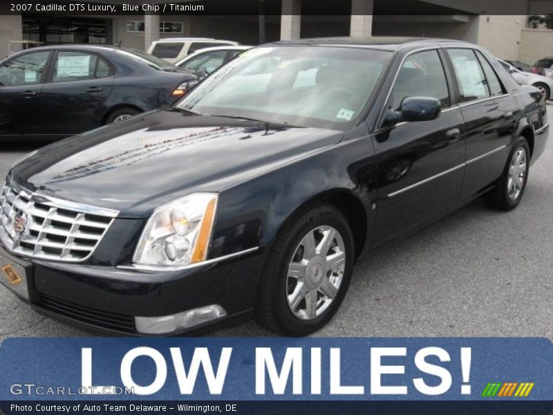 Blue Chip / Titanium 2007 Cadillac DTS Luxury
