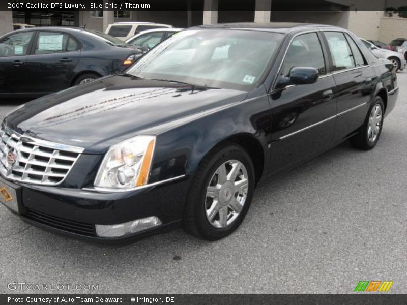 Blue Chip / Titanium 2007 Cadillac DTS Luxury