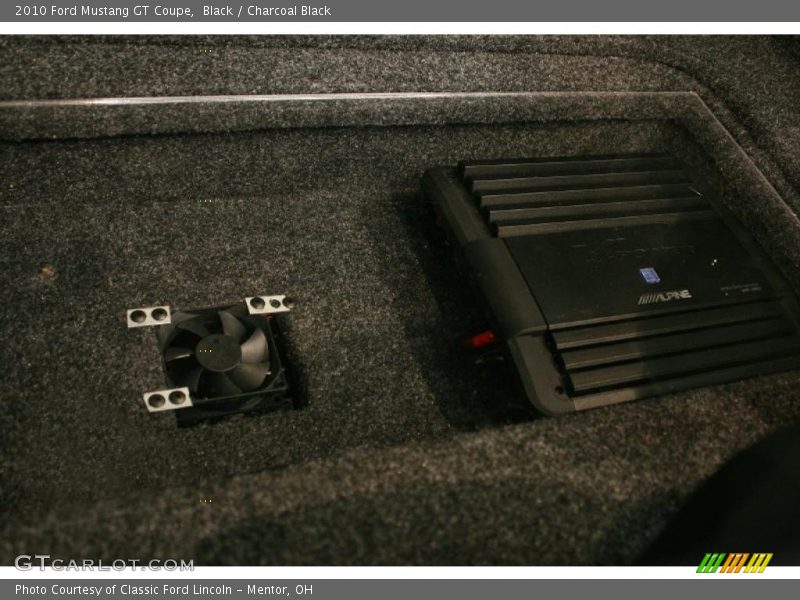 Black / Charcoal Black 2010 Ford Mustang GT Coupe