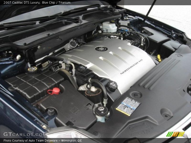 Blue Chip / Titanium 2007 Cadillac DTS Luxury