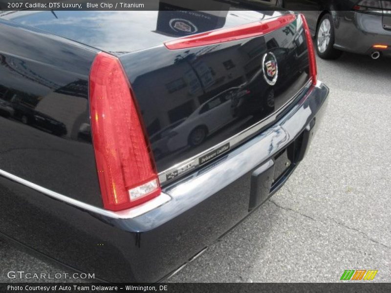 Blue Chip / Titanium 2007 Cadillac DTS Luxury