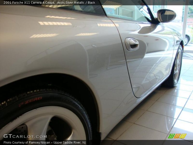 Arctic Silver Metallic / Black 2001 Porsche 911 Carrera 4 Coupe