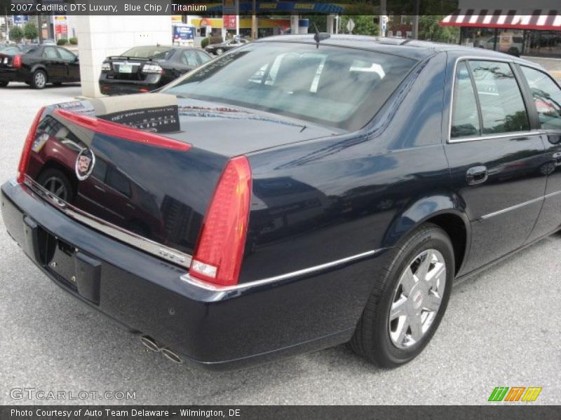 Blue Chip / Titanium 2007 Cadillac DTS Luxury