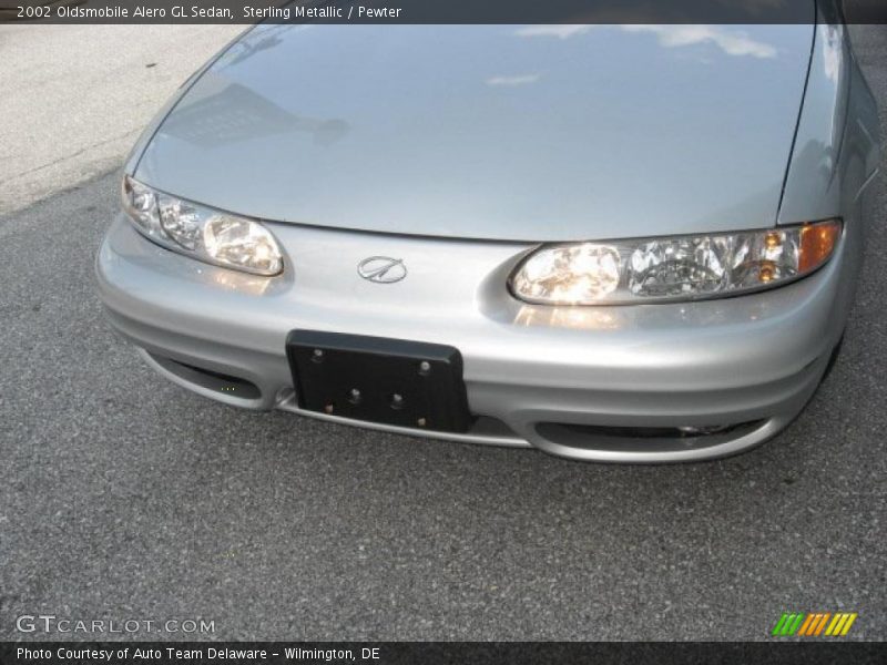 Sterling Metallic / Pewter 2002 Oldsmobile Alero GL Sedan