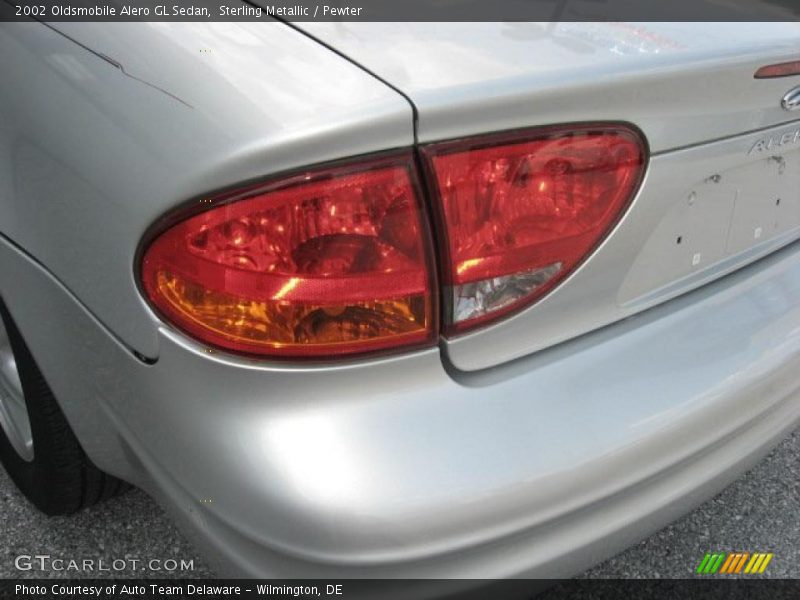 Sterling Metallic / Pewter 2002 Oldsmobile Alero GL Sedan