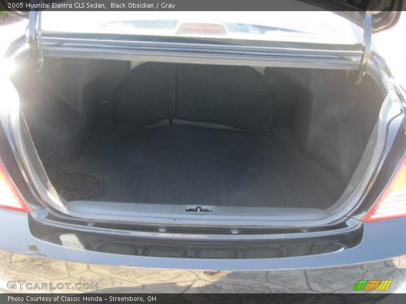 Black Obsidian / Gray 2005 Hyundai Elantra GLS Sedan