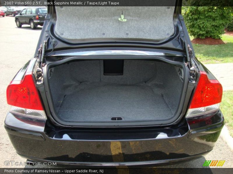 Black Sapphire Metallic / Taupe/Light Taupe 2007 Volvo S60 2.5T