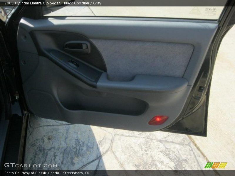 Black Obsidian / Gray 2005 Hyundai Elantra GLS Sedan
