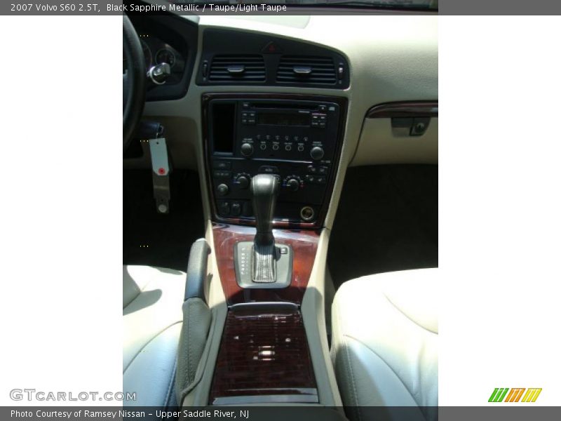 Black Sapphire Metallic / Taupe/Light Taupe 2007 Volvo S60 2.5T