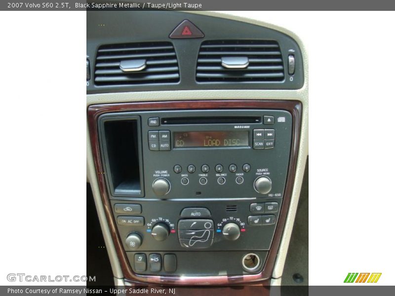 Black Sapphire Metallic / Taupe/Light Taupe 2007 Volvo S60 2.5T