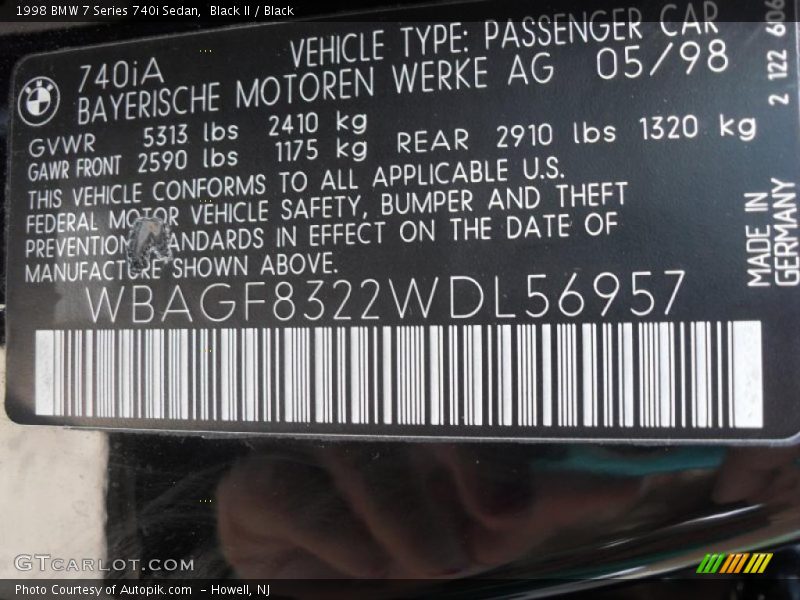 Black II / Black 1998 BMW 7 Series 740i Sedan