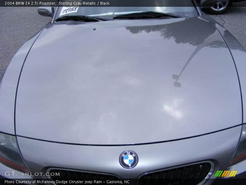 Sterling Gray Metallic / Black 2004 BMW Z4 2.5i Roadster