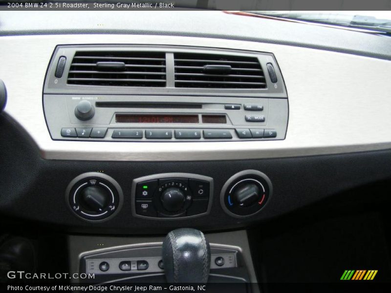 Sterling Gray Metallic / Black 2004 BMW Z4 2.5i Roadster