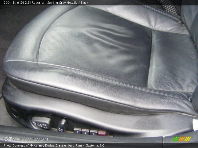 Sterling Gray Metallic / Black 2004 BMW Z4 2.5i Roadster