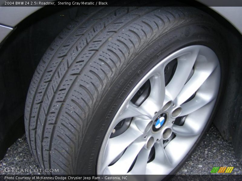 Sterling Gray Metallic / Black 2004 BMW Z4 2.5i Roadster