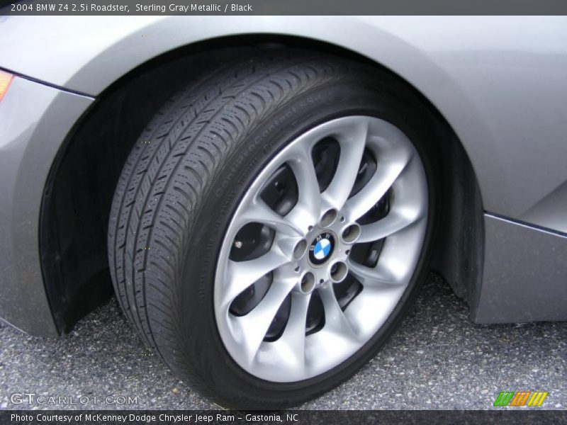 Sterling Gray Metallic / Black 2004 BMW Z4 2.5i Roadster