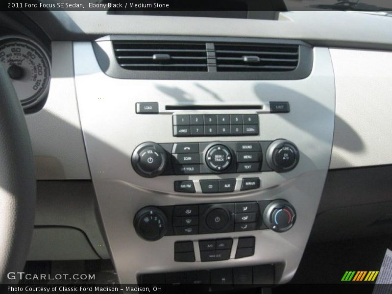 Ebony Black / Medium Stone 2011 Ford Focus SE Sedan