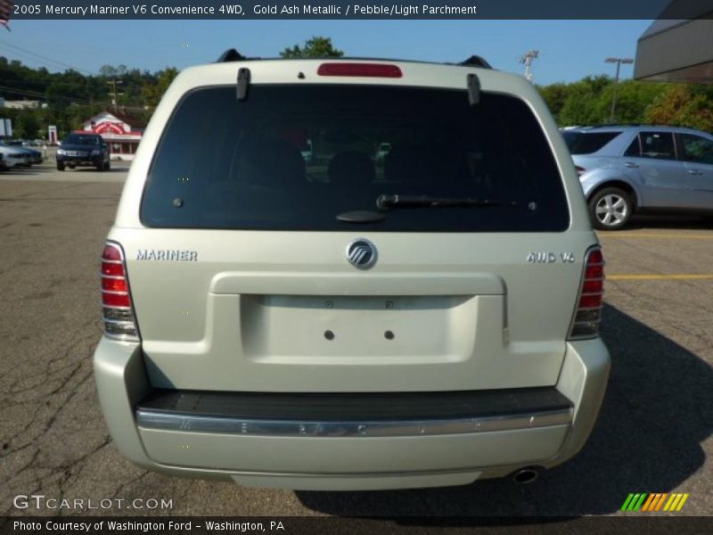 Gold Ash Metallic / Pebble/Light Parchment 2005 Mercury Mariner V6 Convenience 4WD