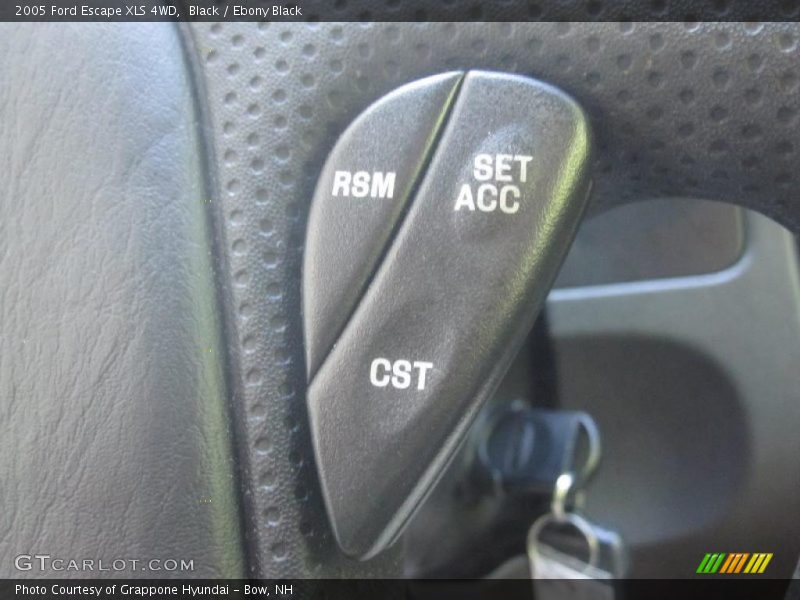 Black / Ebony Black 2005 Ford Escape XLS 4WD