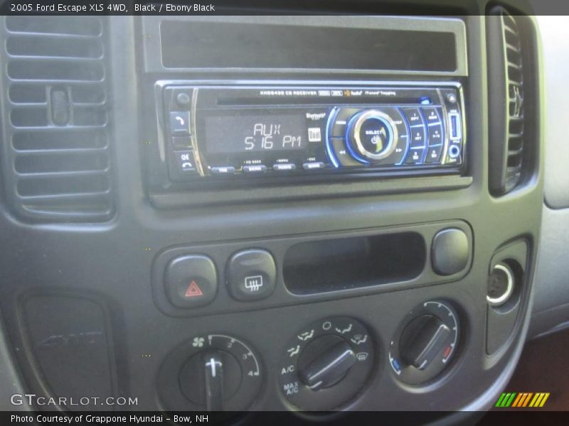 Black / Ebony Black 2005 Ford Escape XLS 4WD