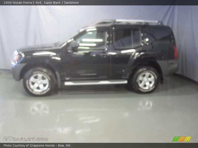 Super Black / Sandstone 2009 Nissan Xterra S 4x4