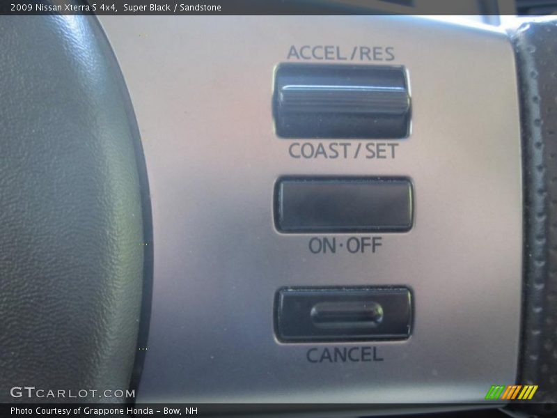 Super Black / Sandstone 2009 Nissan Xterra S 4x4