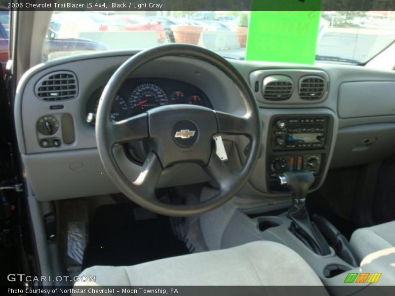 Black / Light Gray 2006 Chevrolet TrailBlazer LS 4x4