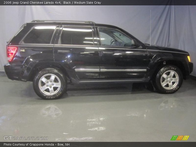 Black / Medium Slate Gray 2006 Jeep Grand Cherokee Laredo 4x4