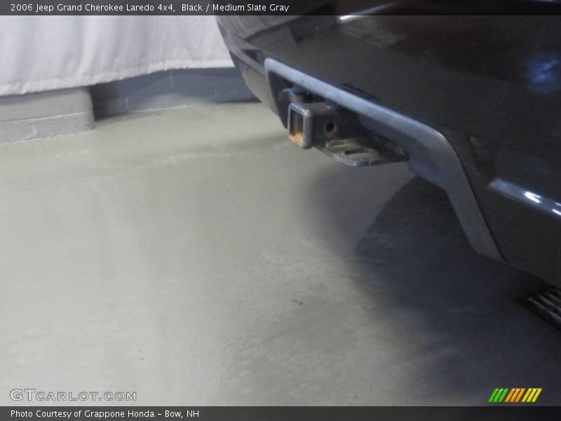 Black / Medium Slate Gray 2006 Jeep Grand Cherokee Laredo 4x4