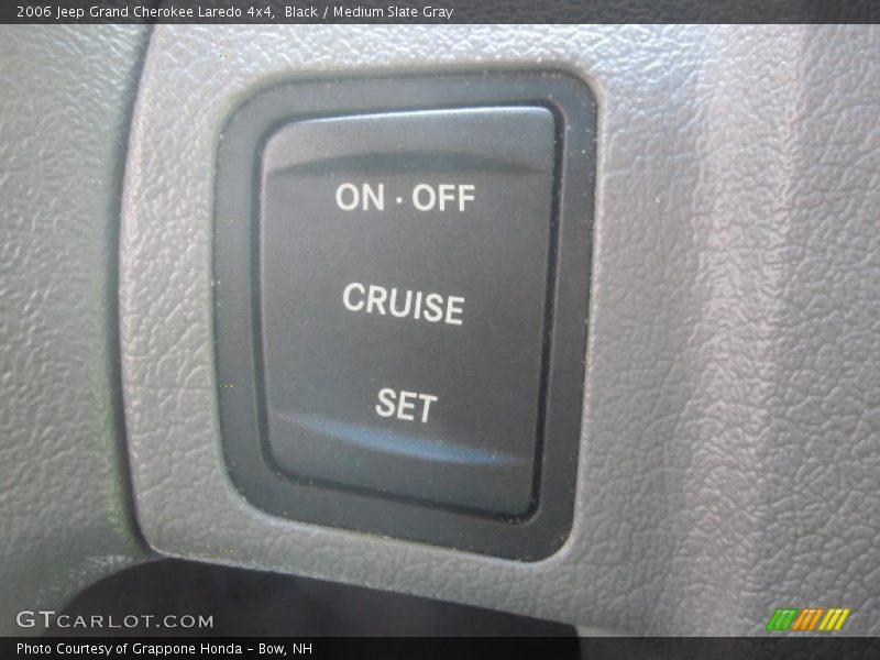 Black / Medium Slate Gray 2006 Jeep Grand Cherokee Laredo 4x4
