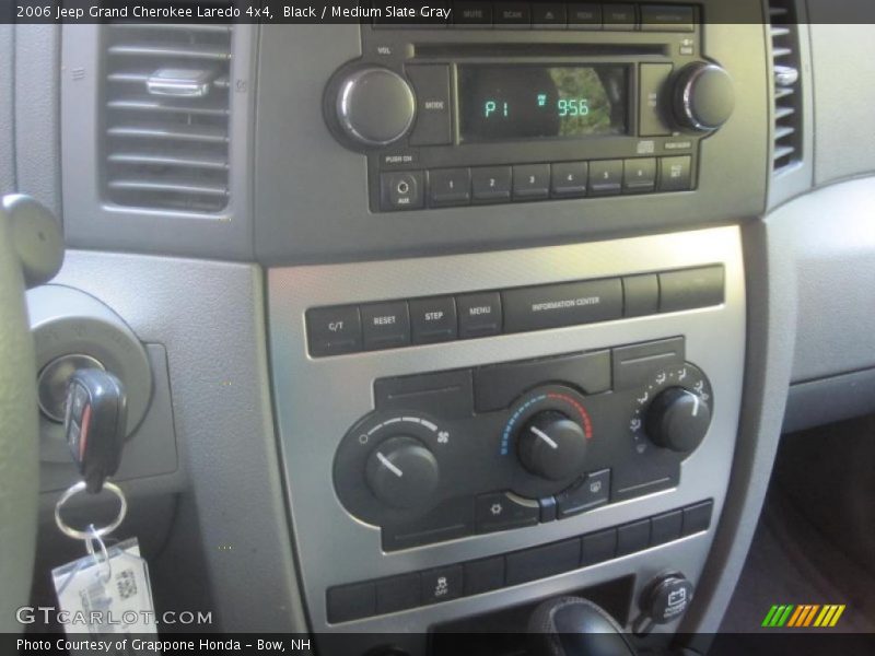 Black / Medium Slate Gray 2006 Jeep Grand Cherokee Laredo 4x4