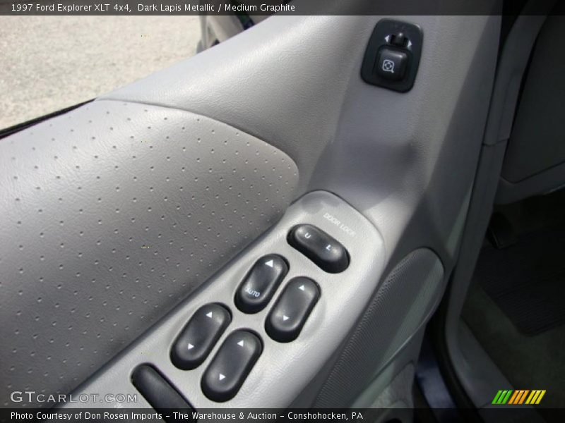 Dark Lapis Metallic / Medium Graphite 1997 Ford Explorer XLT 4x4