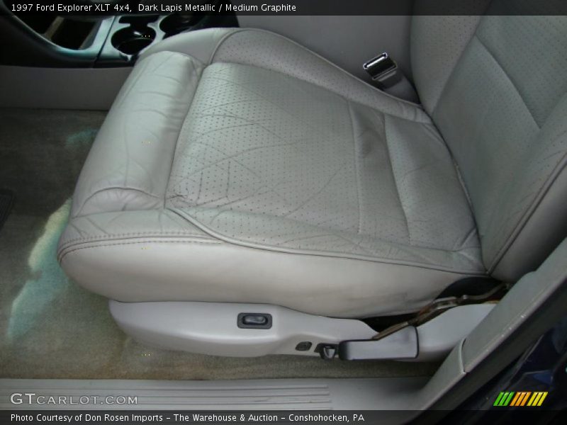 Dark Lapis Metallic / Medium Graphite 1997 Ford Explorer XLT 4x4