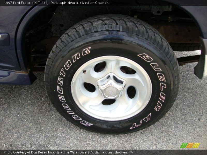 Dark Lapis Metallic / Medium Graphite 1997 Ford Explorer XLT 4x4