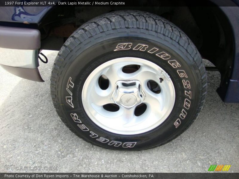 Dark Lapis Metallic / Medium Graphite 1997 Ford Explorer XLT 4x4