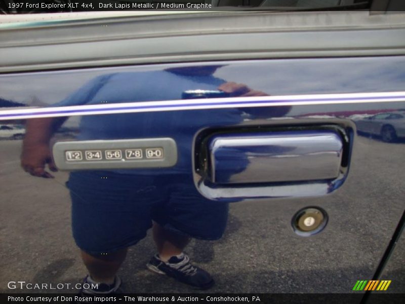 Dark Lapis Metallic / Medium Graphite 1997 Ford Explorer XLT 4x4