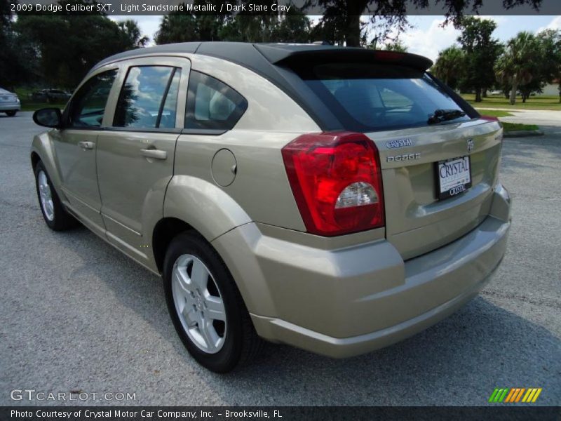Light Sandstone Metallic / Dark Slate Gray 2009 Dodge Caliber SXT