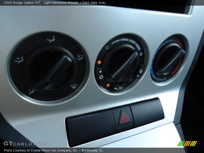 Light Sandstone Metallic / Dark Slate Gray 2009 Dodge Caliber SXT