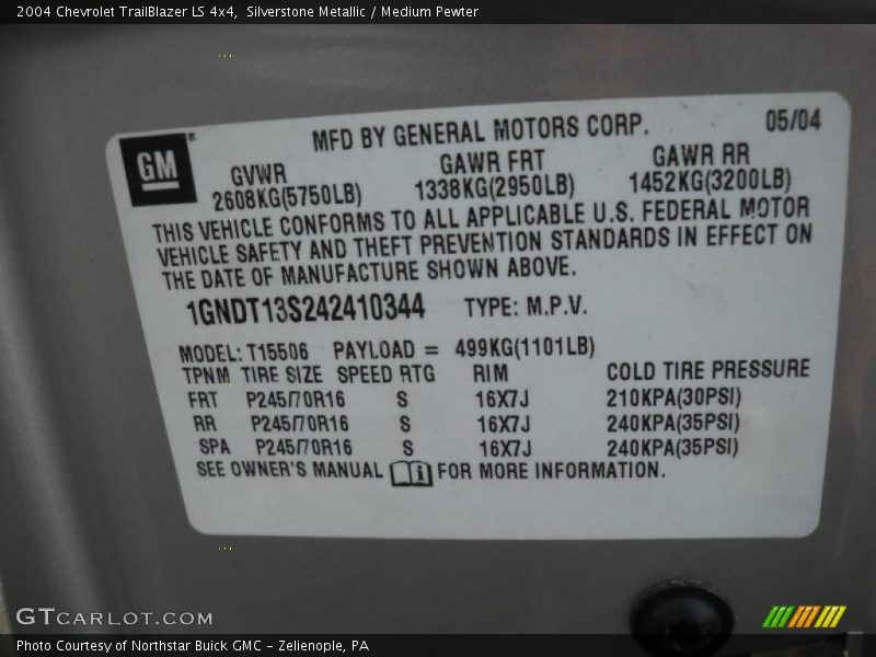 Silverstone Metallic / Medium Pewter 2004 Chevrolet TrailBlazer LS 4x4