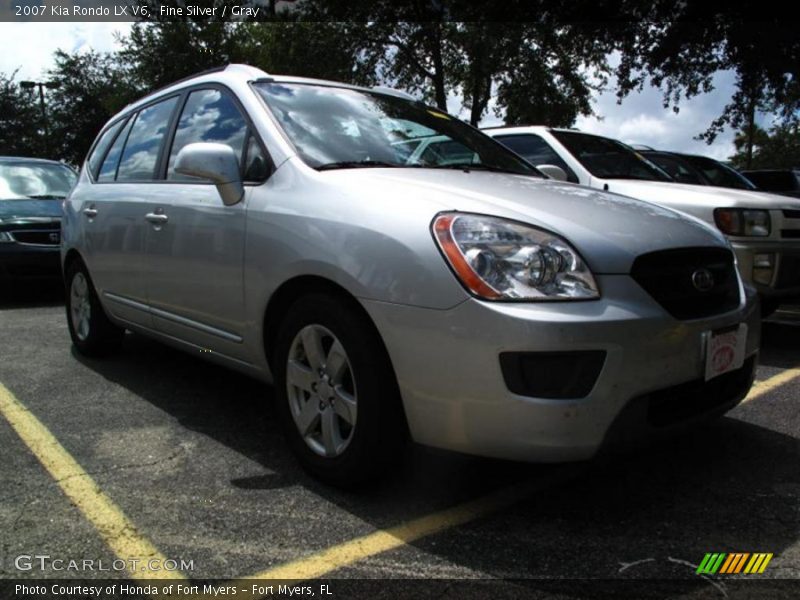 Fine Silver / Gray 2007 Kia Rondo LX V6