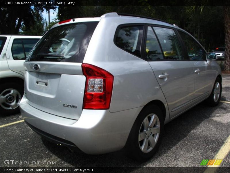 Fine Silver / Gray 2007 Kia Rondo LX V6