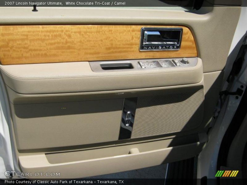 White Chocolate Tri-Coat / Camel 2007 Lincoln Navigator Ultimate