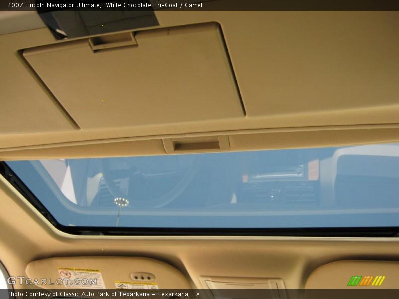 White Chocolate Tri-Coat / Camel 2007 Lincoln Navigator Ultimate