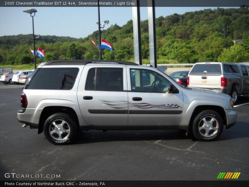 Silverstone Metallic / Light Gray 2005 Chevrolet TrailBlazer EXT LS 4x4
